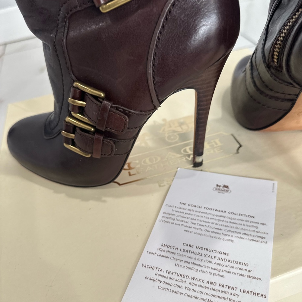 Coach brown heel boots - Picture 8 of 11